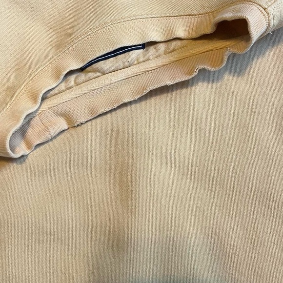 Vintage William & Mary College Williamsburg Virginia Yellow Sweater Medium - Picture 8 of 8